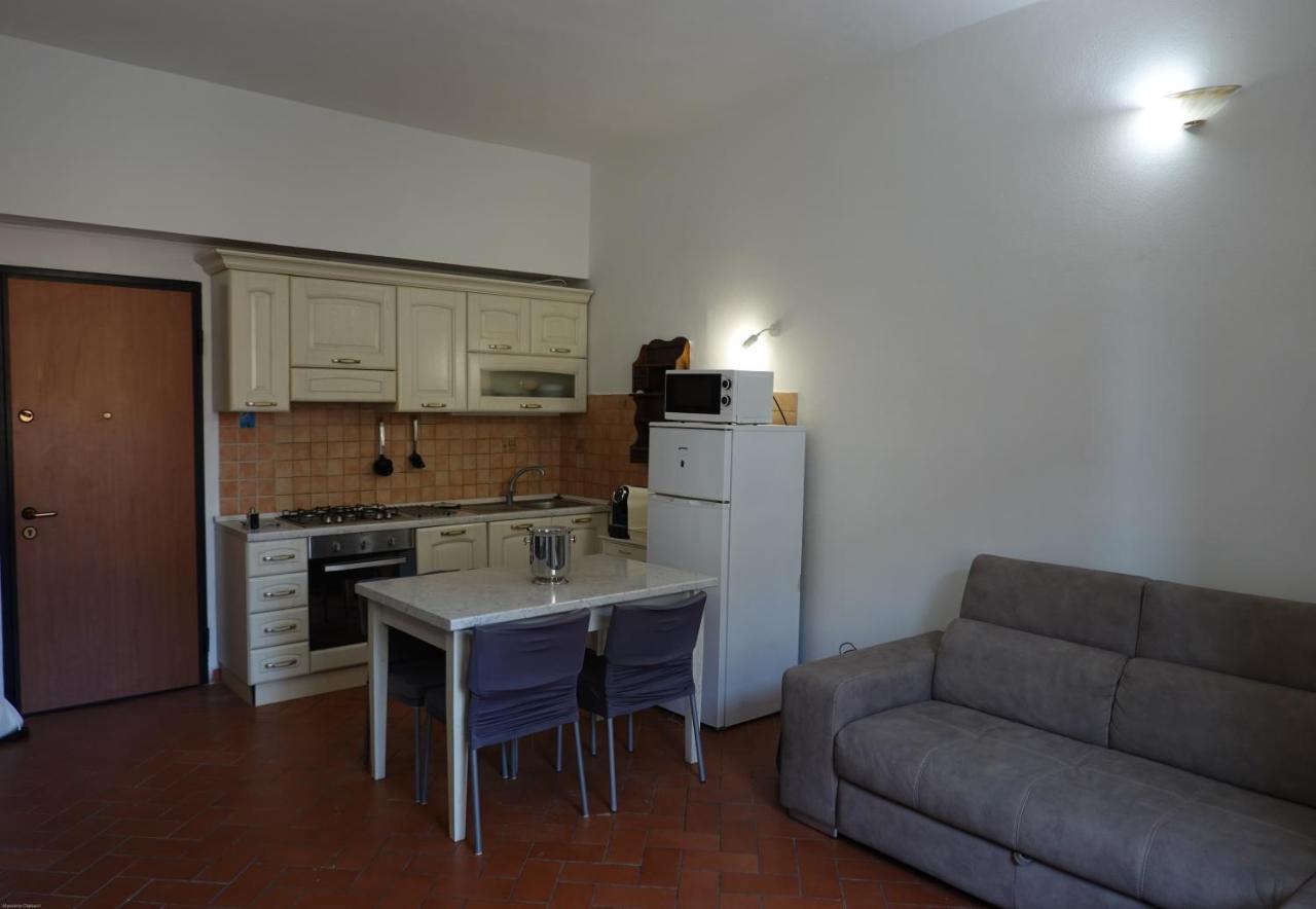 Casa Mille Baci Con Parcheggio Apartman Livorno Kültér fotó