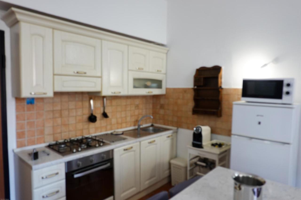 Casa Mille Baci Con Parcheggio Apartman Livorno Kültér fotó