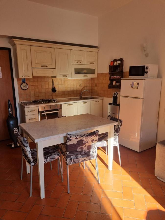 Casa Mille Baci Con Parcheggio Apartman Livorno Kültér fotó