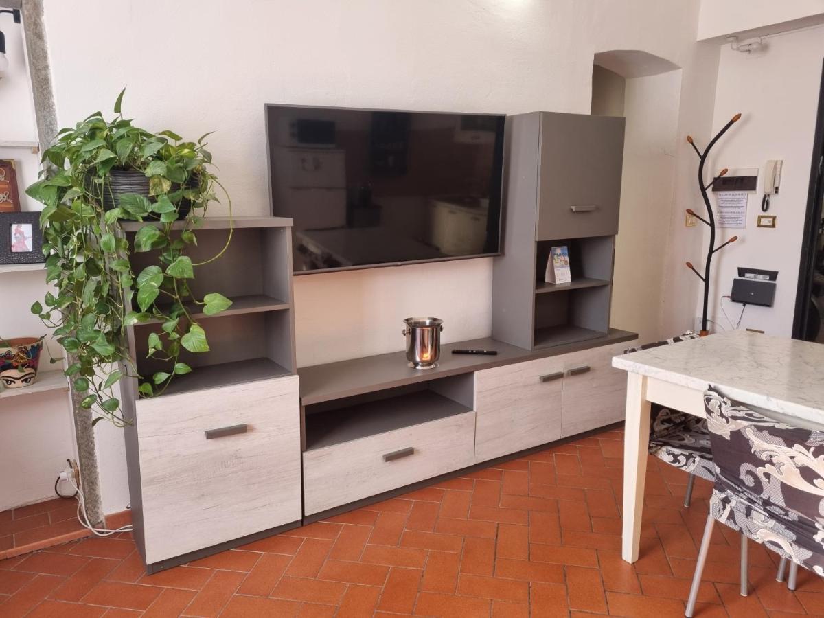 Casa Mille Baci Con Parcheggio Apartman Livorno Kültér fotó